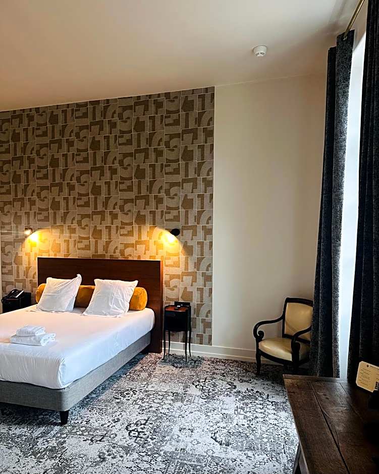 Logis Hôtels Château de La Barge