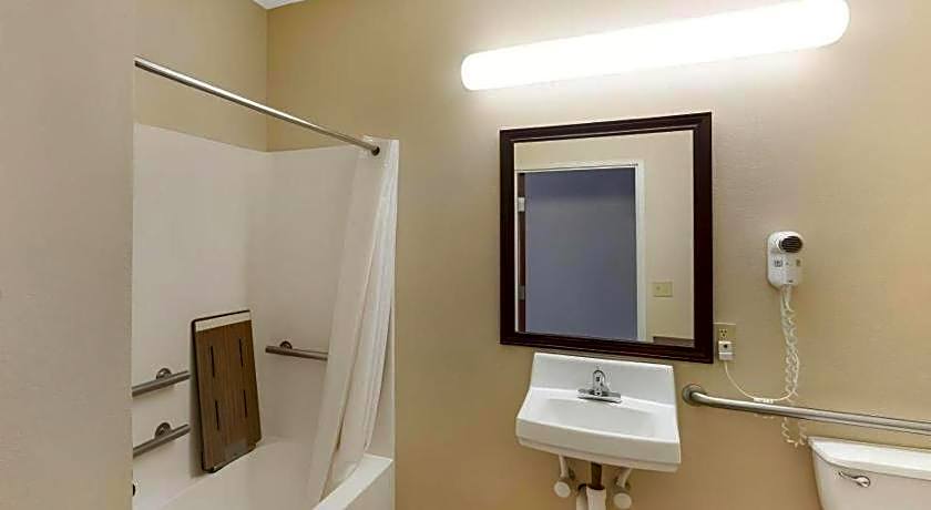 Comfort Suites Plainview