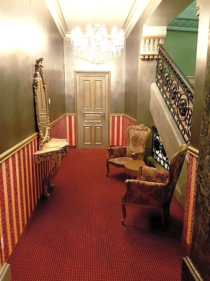 NF Palace Old City Bucharest