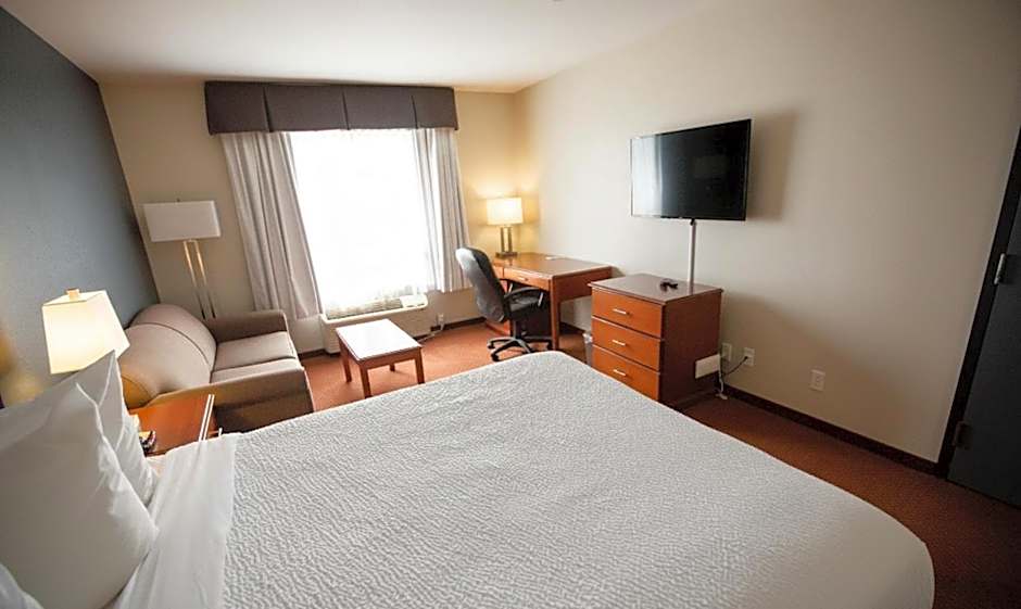 Super 8 by Wyndham Whitecourt