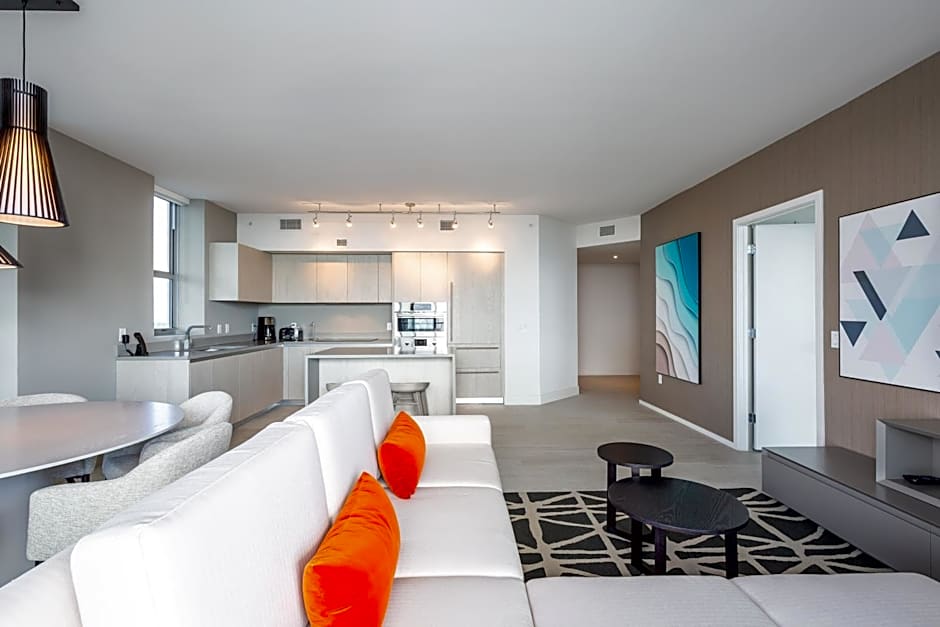 Hyde Beach House Hollywood Private Suites