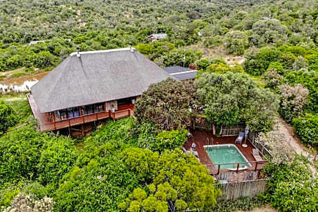 Barefoot Addo Elephant Lodge