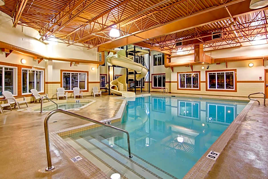 Ramada by Wyndham Ponoka