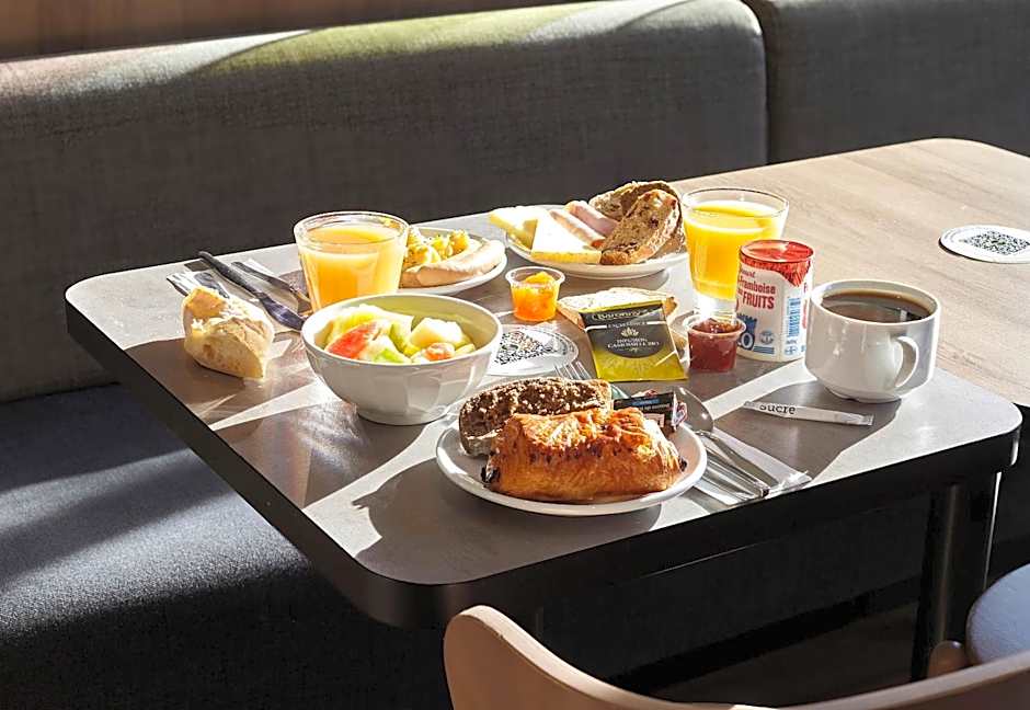 B&B HOTEL Saint-Denis Porte de Paris