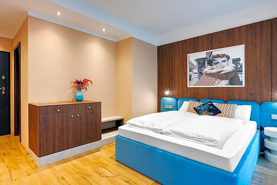 SWU Magazine Rooms