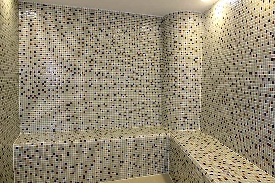 Yol İş Holiday Adana Otel