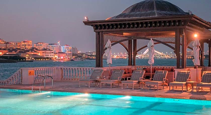 Shangri-La Hotel Apartments Qaryat Al Beri