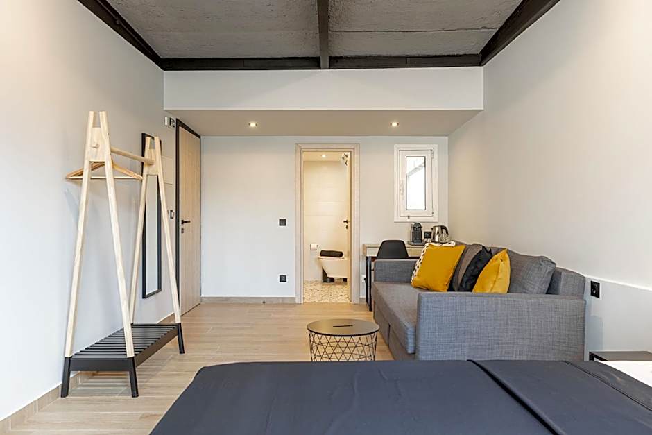 Ermoo Athens Modern Living