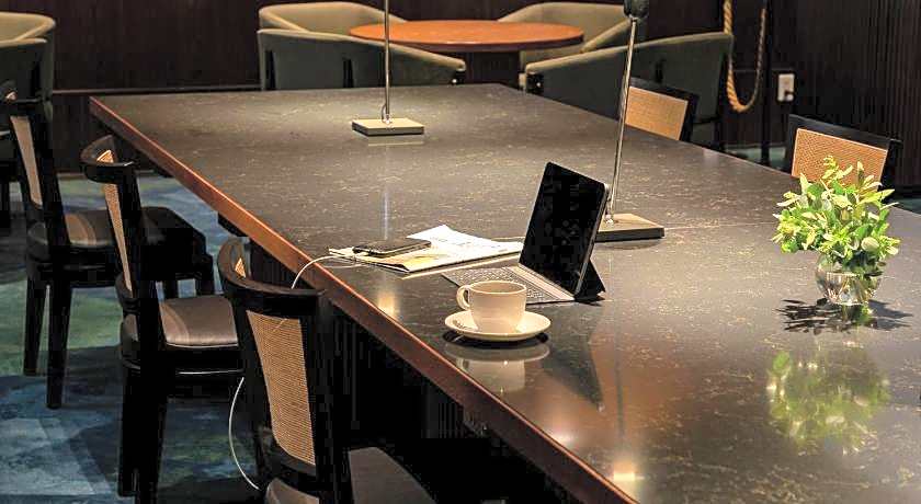 One Station Hotel Kumamoto -DLIGHT LIFE & HOTELS-