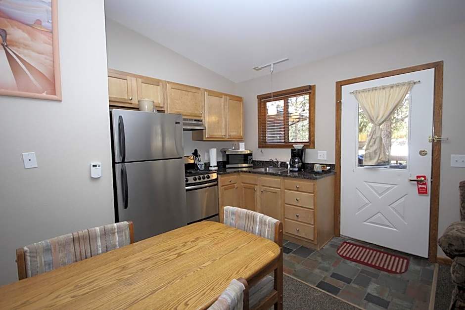 Streamside on Fall River