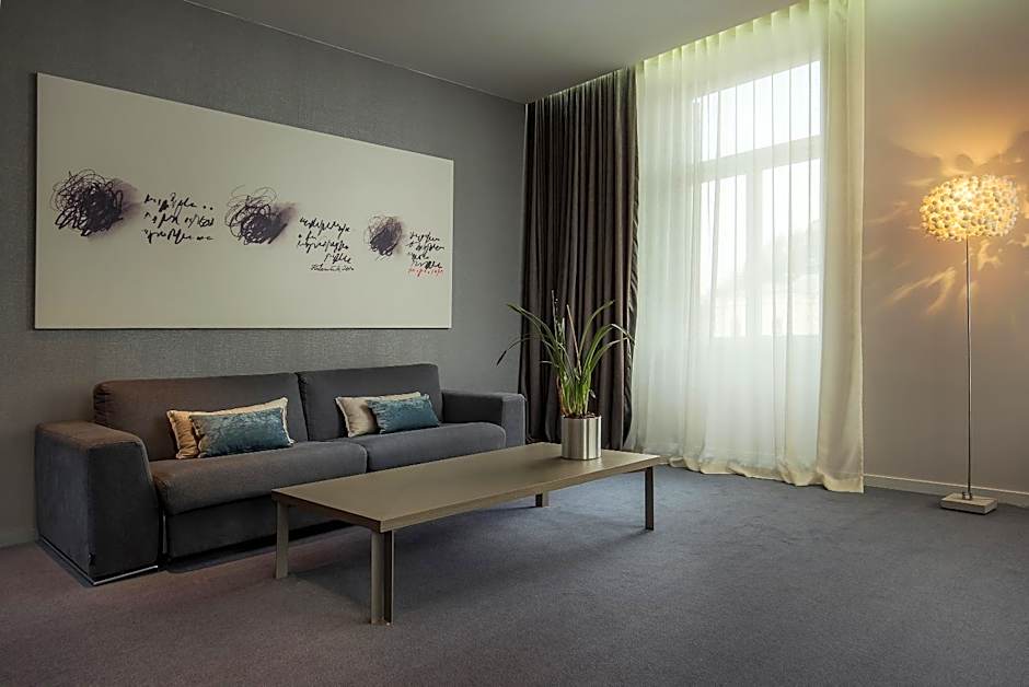 Hotel Cubo