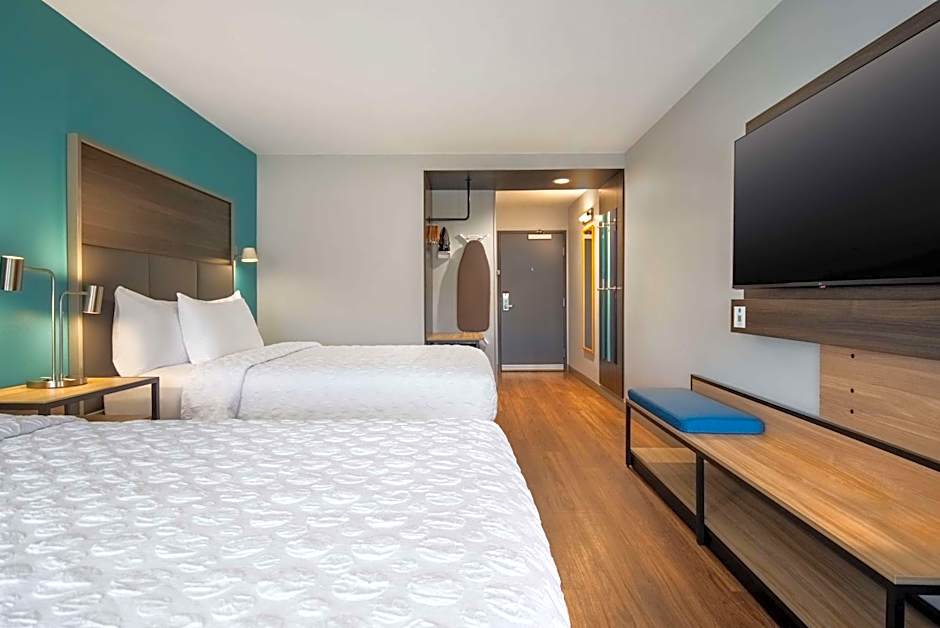 Tru by Hilton Merrillville