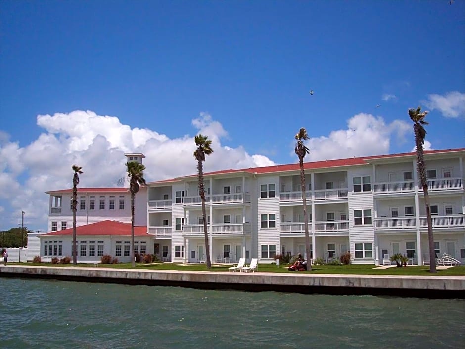 Lighthouse Inn at Aransas Pass