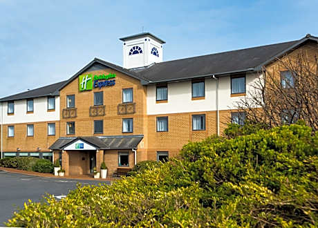 Holiday Inn Express Swansea East By IHG