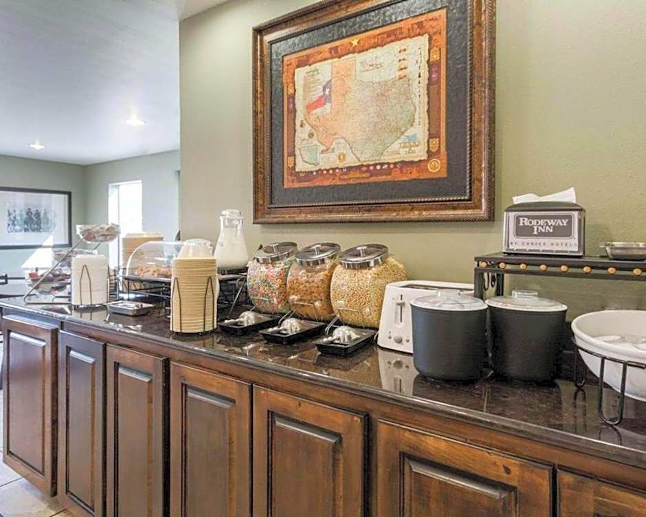 Rodeway Inn Of Junction