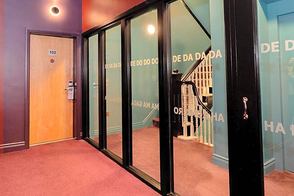 Skeffington Arms Hotel