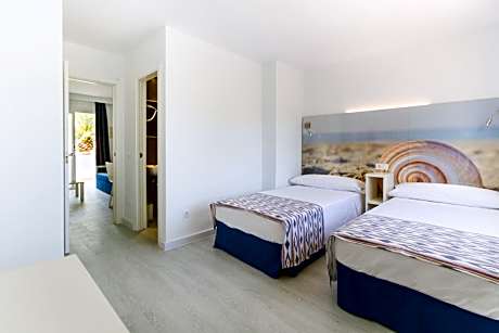 One Bedroom Apartment