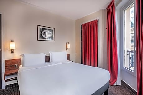 Family Room Connecting Room