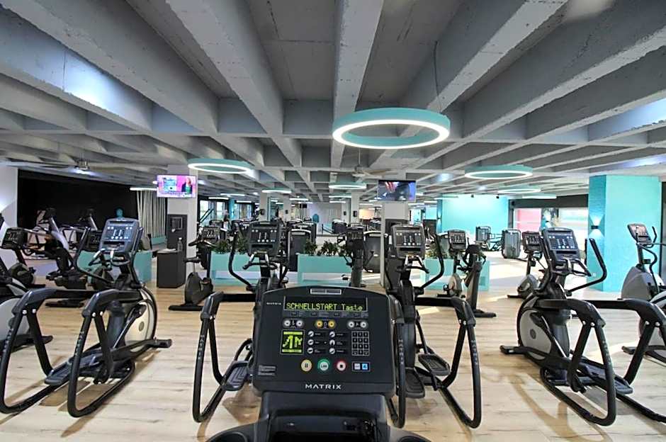 VitaLounge Sports & Spa Hotel