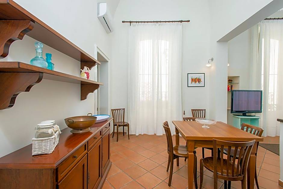 Il Garbino Suite and Apartment