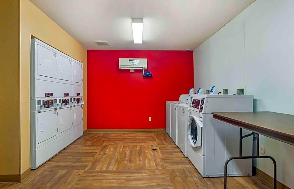 Extended Stay America Suites - Palm Springs - Airport