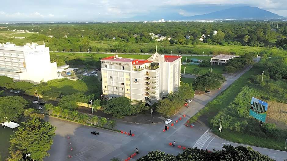 Paseo Premiere Hotel