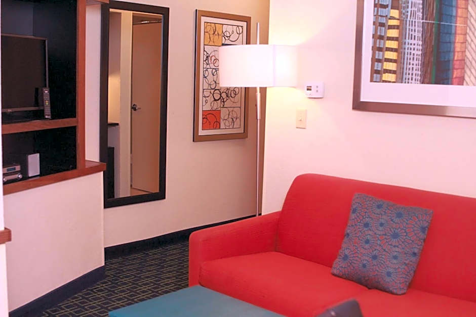 Fairfield Inn & Suites by Marriott Fairmont