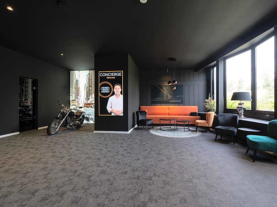 JustStay Mülheim Oberhausen Hotel & Apartments