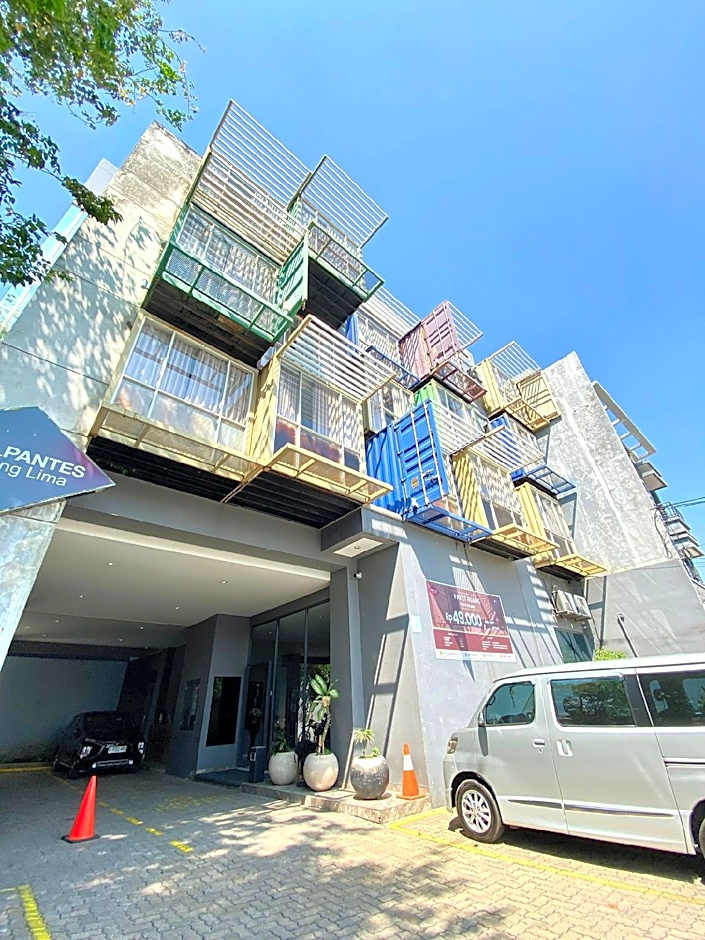 Hotel Pantes Simpang Lima Semarang