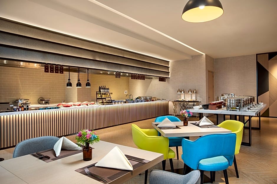 Holiday Inn Shanghai Dishui Lake By IHG