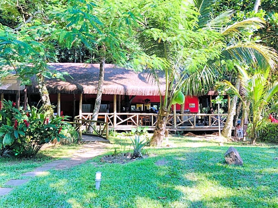 Pousada Praia Da Crena