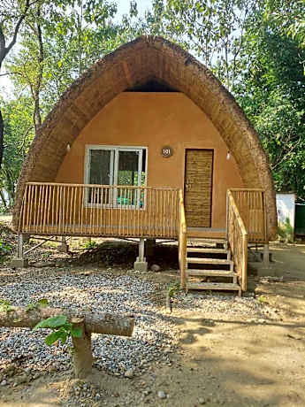 Nepal Himalayan Paulownia Resort 