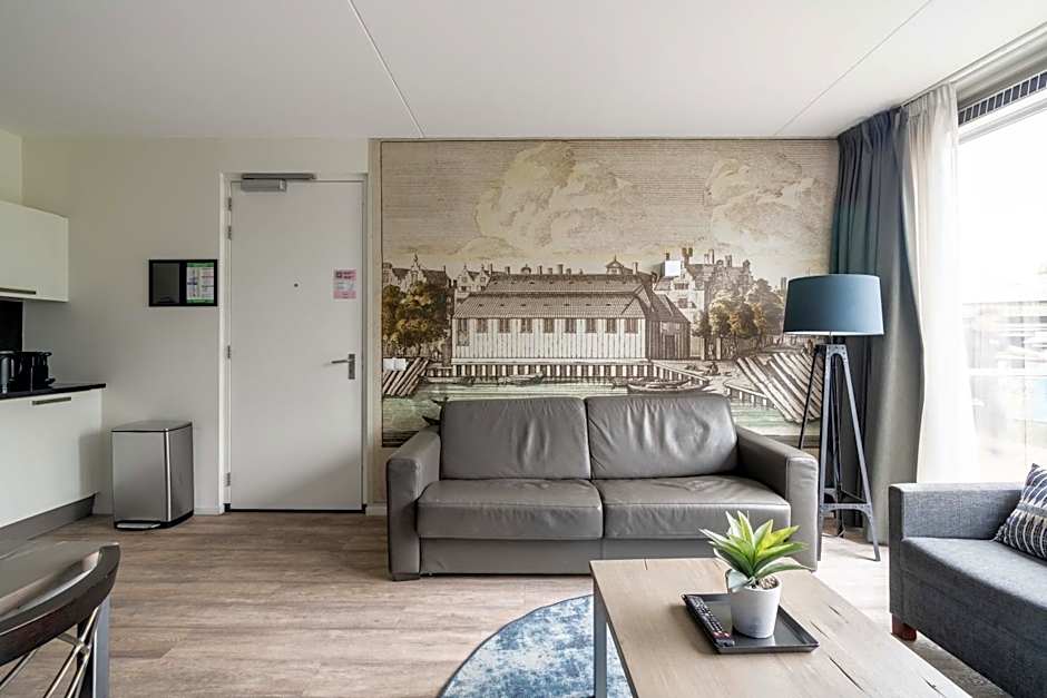 YAYS Amsterdam Prince Island by Numa