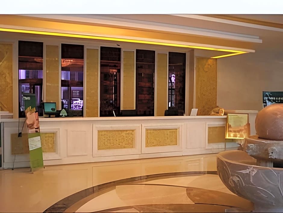 GreenTree Inn Jiuquan Century Plaza Hotel