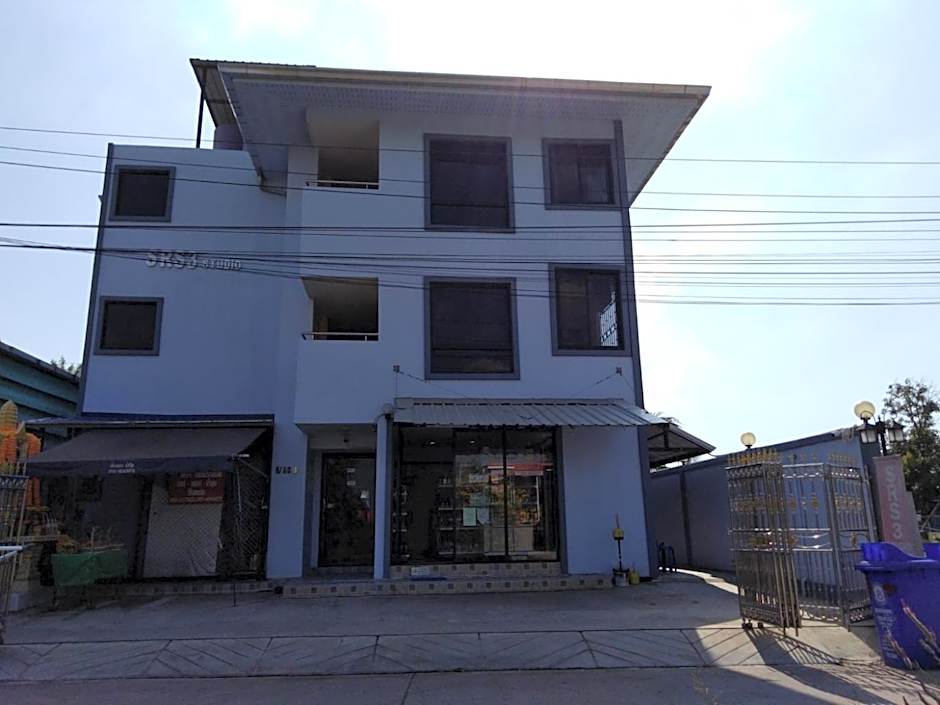 SRS3 STUDIO APARTMENT