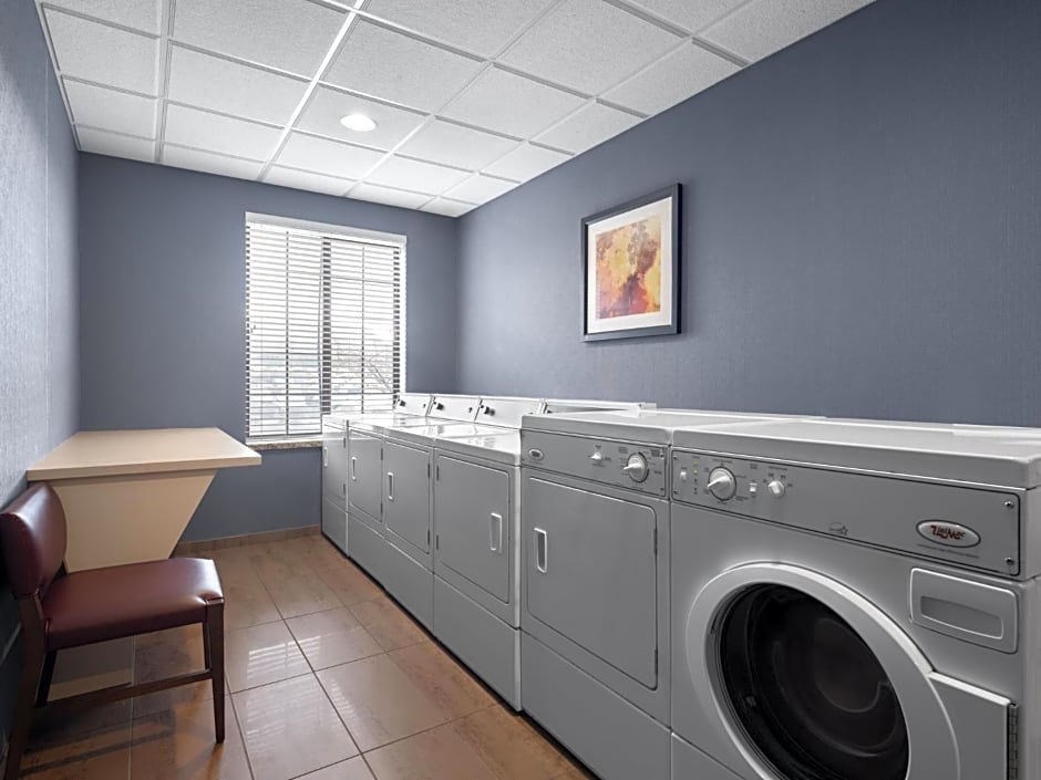 Staybridge Suites Midvale By IHG