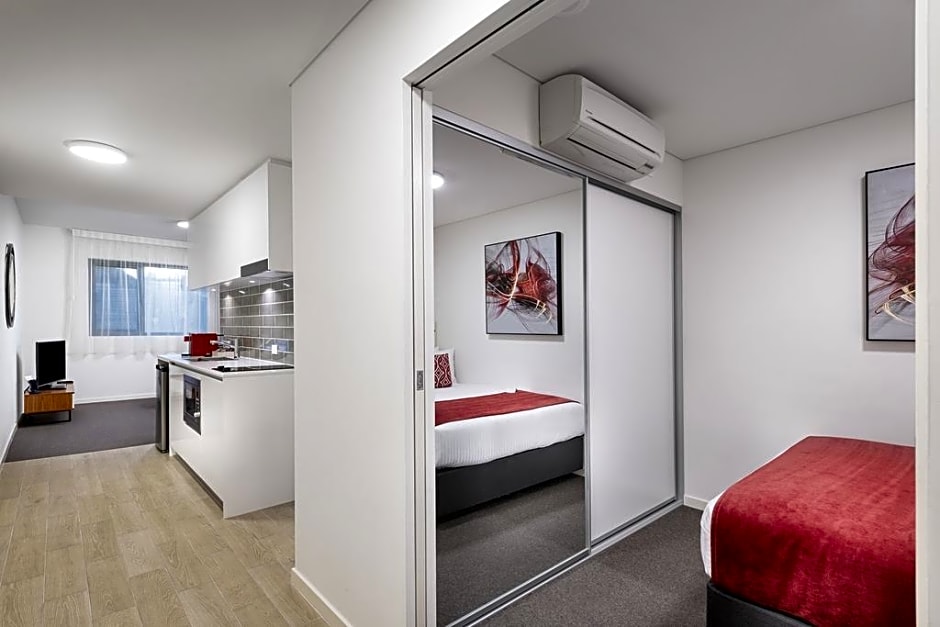 Ramada by Wyndham VetroBlu Scarborough Beach