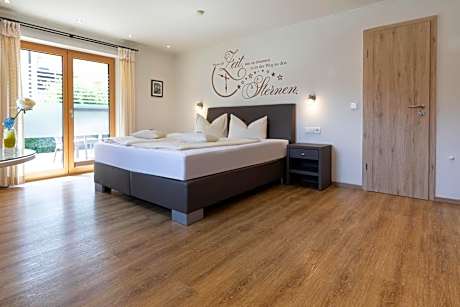 Comfort Double Room with Balcony or Terrace incl. "Königscard"