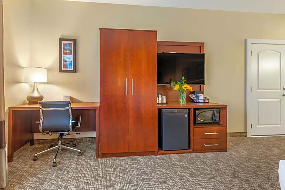 Comfort Inn Brewster