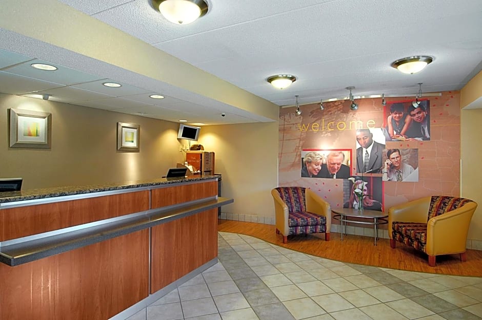 Red Roof Inn Mystic New London