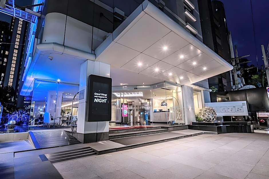 Night Hotel Bangkok - Sukhumvit 15 