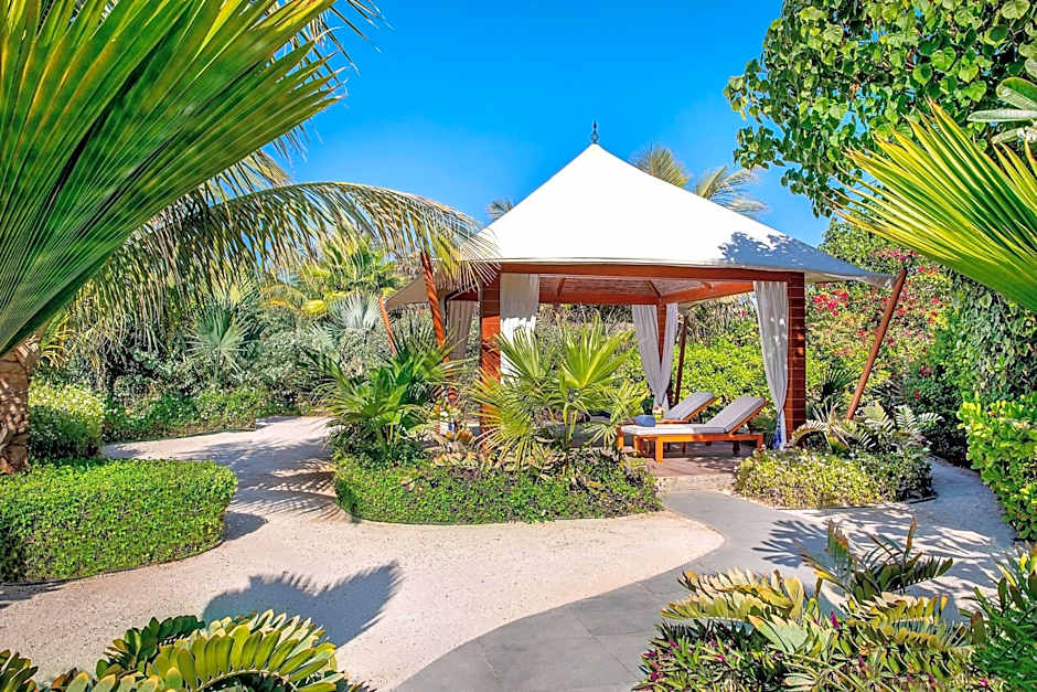 The Ritz-Carlton Ras Al Khaimah Al Hamra Beach