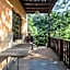 De Serenity - Exclusive Jungle Retreat
