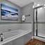 Cozy Bayside Retreat at Lasata , Stunning Panoramic Views ,Steps away from Baytowne Wharf, 3 Bedrooms 3 full baths !!