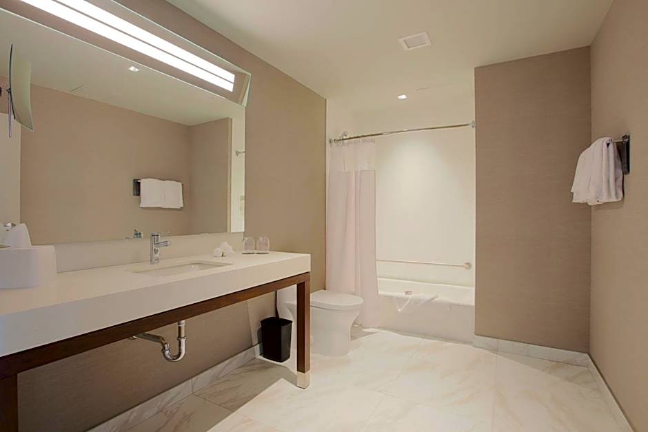 Courtyard by Marriott Montreal Brossard