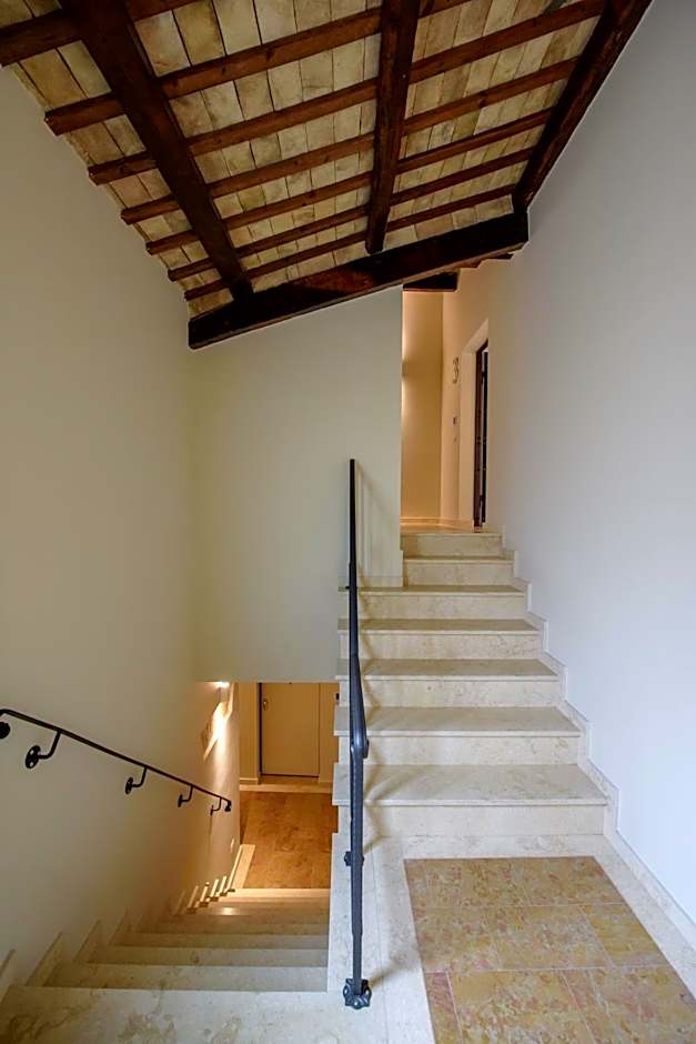 Marie Claire Apartments & Spa