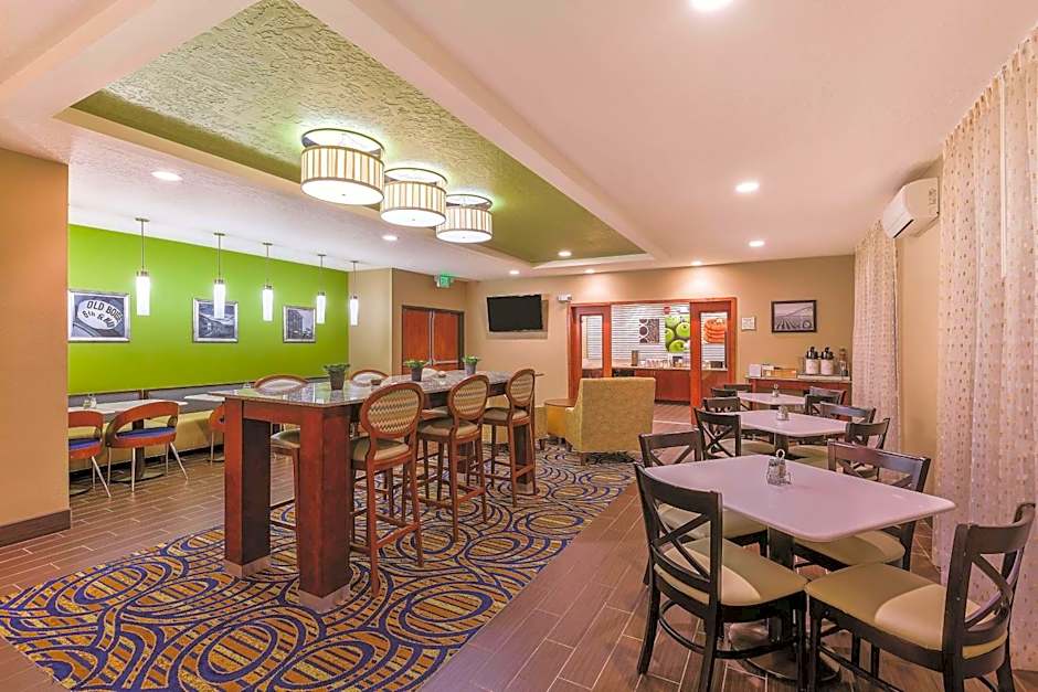 La Quinta Inn & Suites by Wyndham Boise Airport