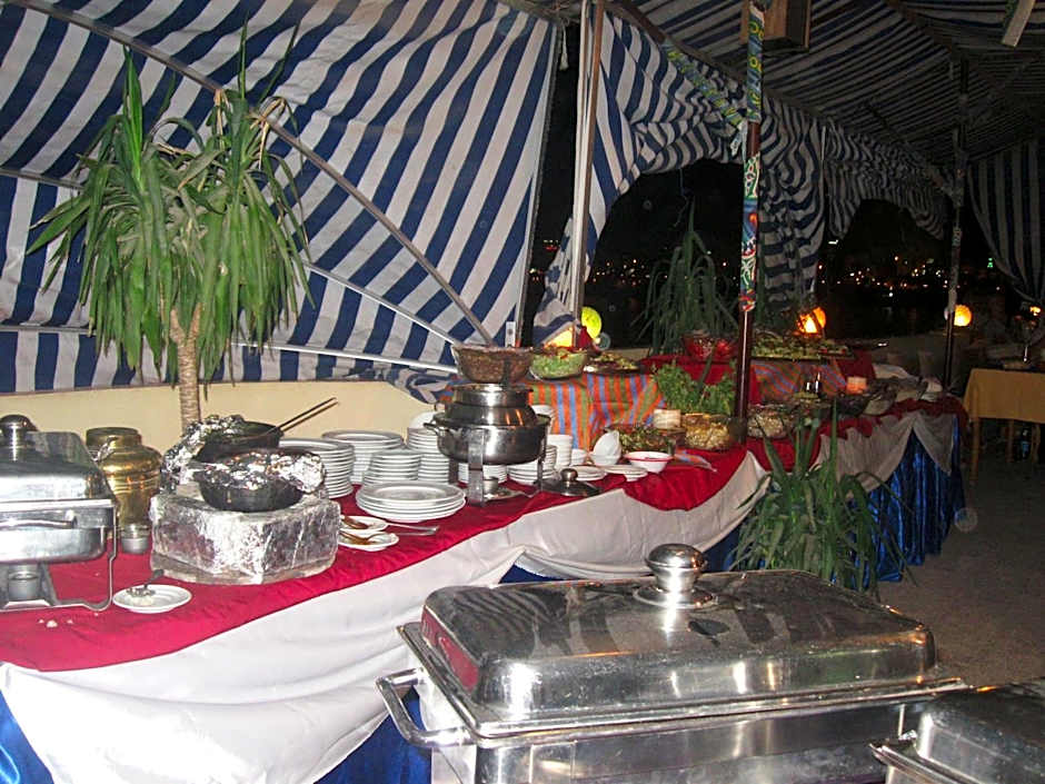 Nile Valley Hotel