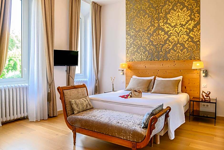 Château De Massillan