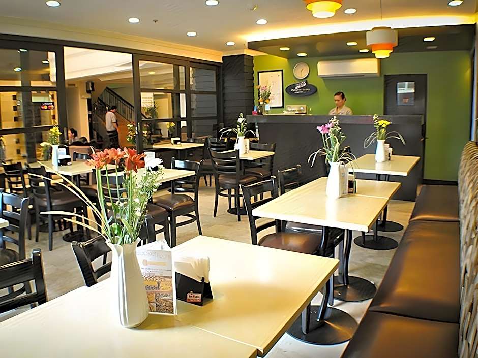 Fersal Hotel Malakas Quezon City